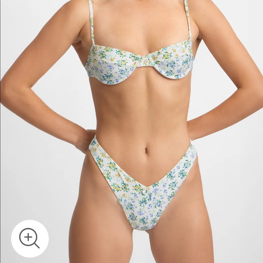Blackbough floral bikini bottoms NWT
